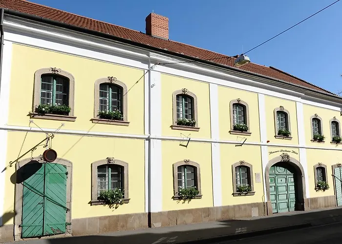 Gasthuis Hauser-bodnar Haz Eger