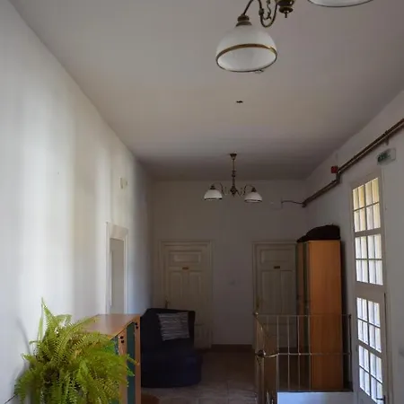 Hauser-bodnar Haz Guest house *