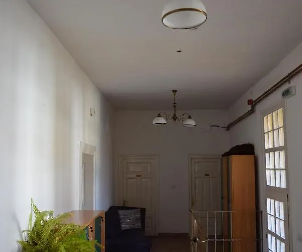 Hauser-bodnar Haz Guest house *